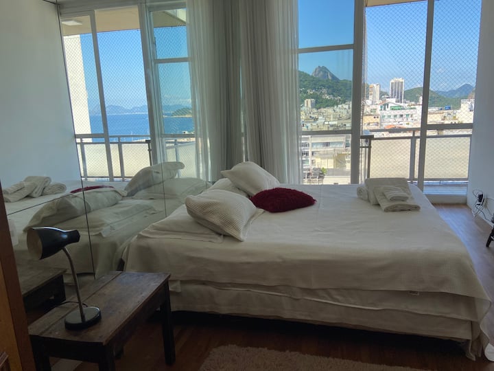 舒适的套房，可欣赏海景