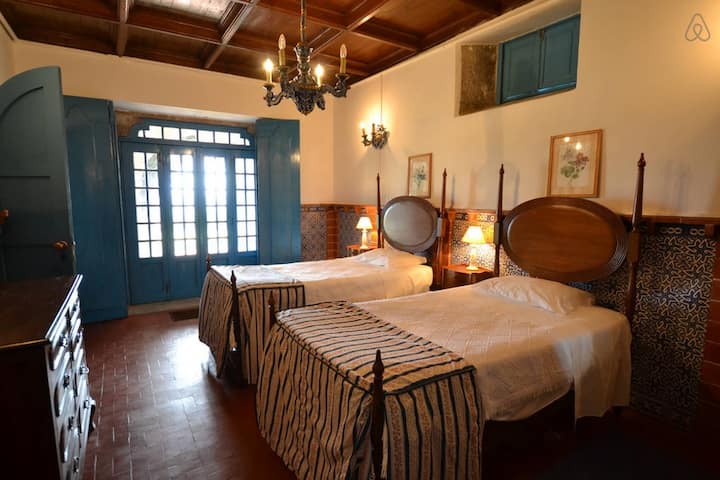 Tweepersoonskamer met 2 Aparte Bedden, Be