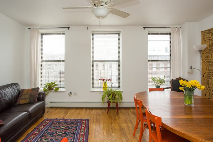 Living room - overlooks street