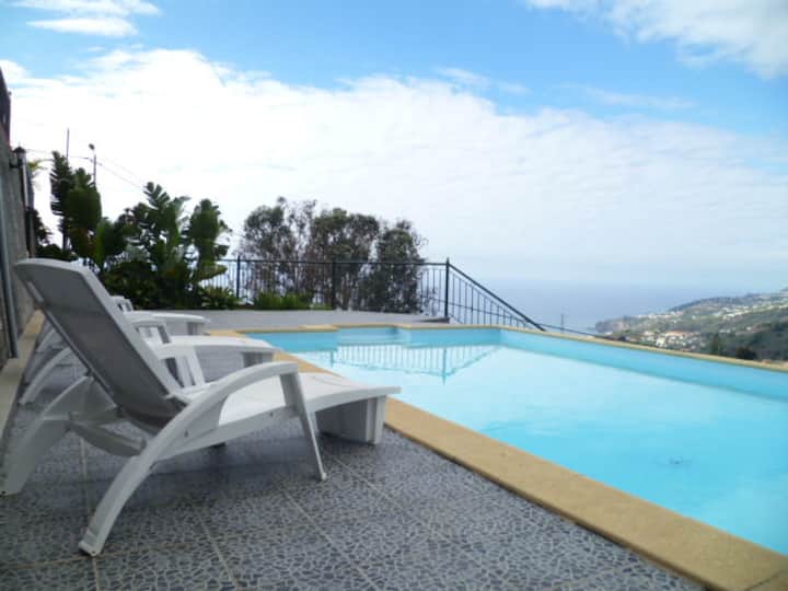 Luxury Villa, Heated Pool,  Sea And Mountain Views - Madeira