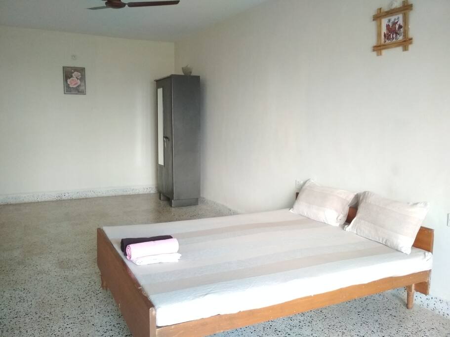 Bed01