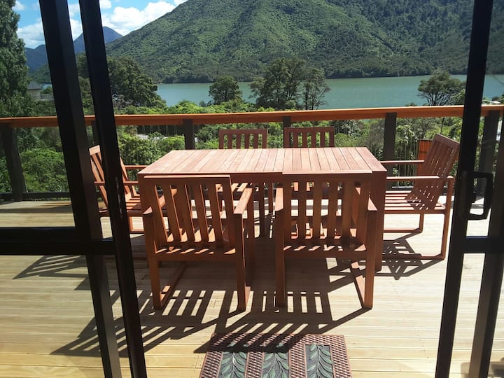 Marlborough Sounds New Zealand Houses for Rent in
