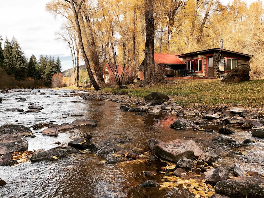 Every season is beautiful at the cabin