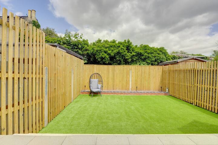 JB stays London. managed Airbnb listing 1