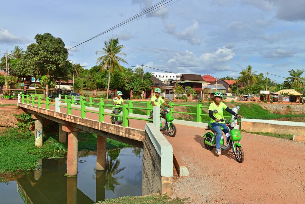 Riverside location 900 meters downriver from Town Center