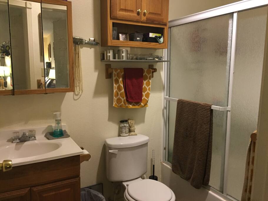 Full bathroom