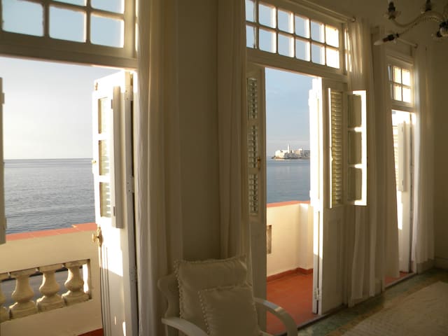 B&B Estilo colonial Orillas del Mar