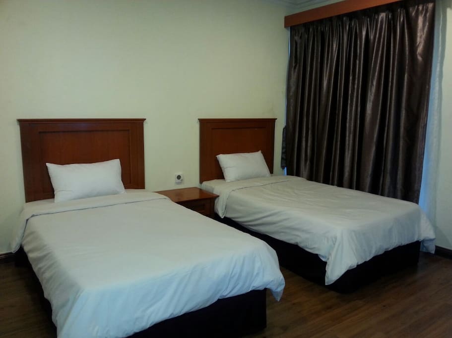 Twin Bed