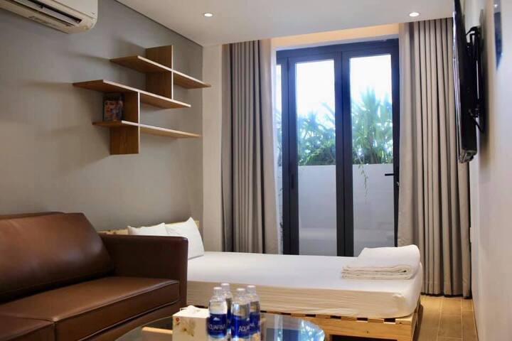 The Avis Apartments - Greathouse managed Airbnb listing 2