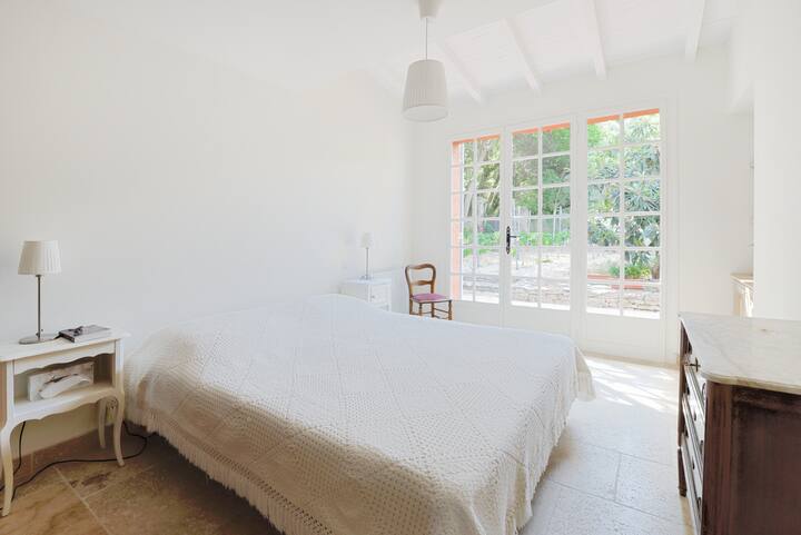 Habitación 1 - Planta baja - vistas a los viñedos