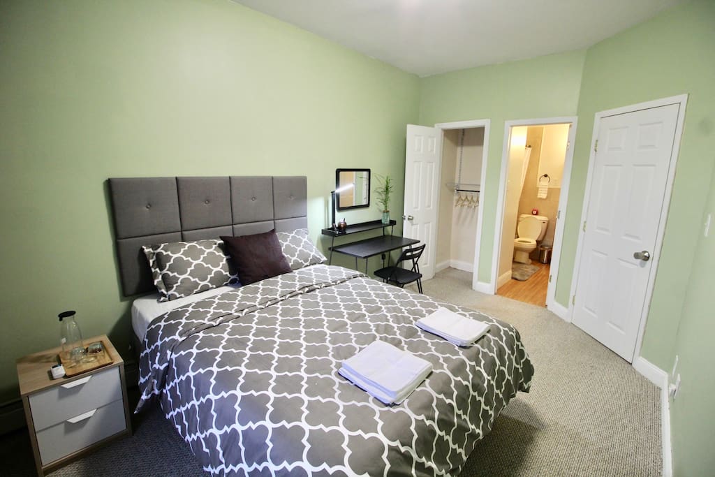 Master Bedroom with Full Bath & Manhattan View