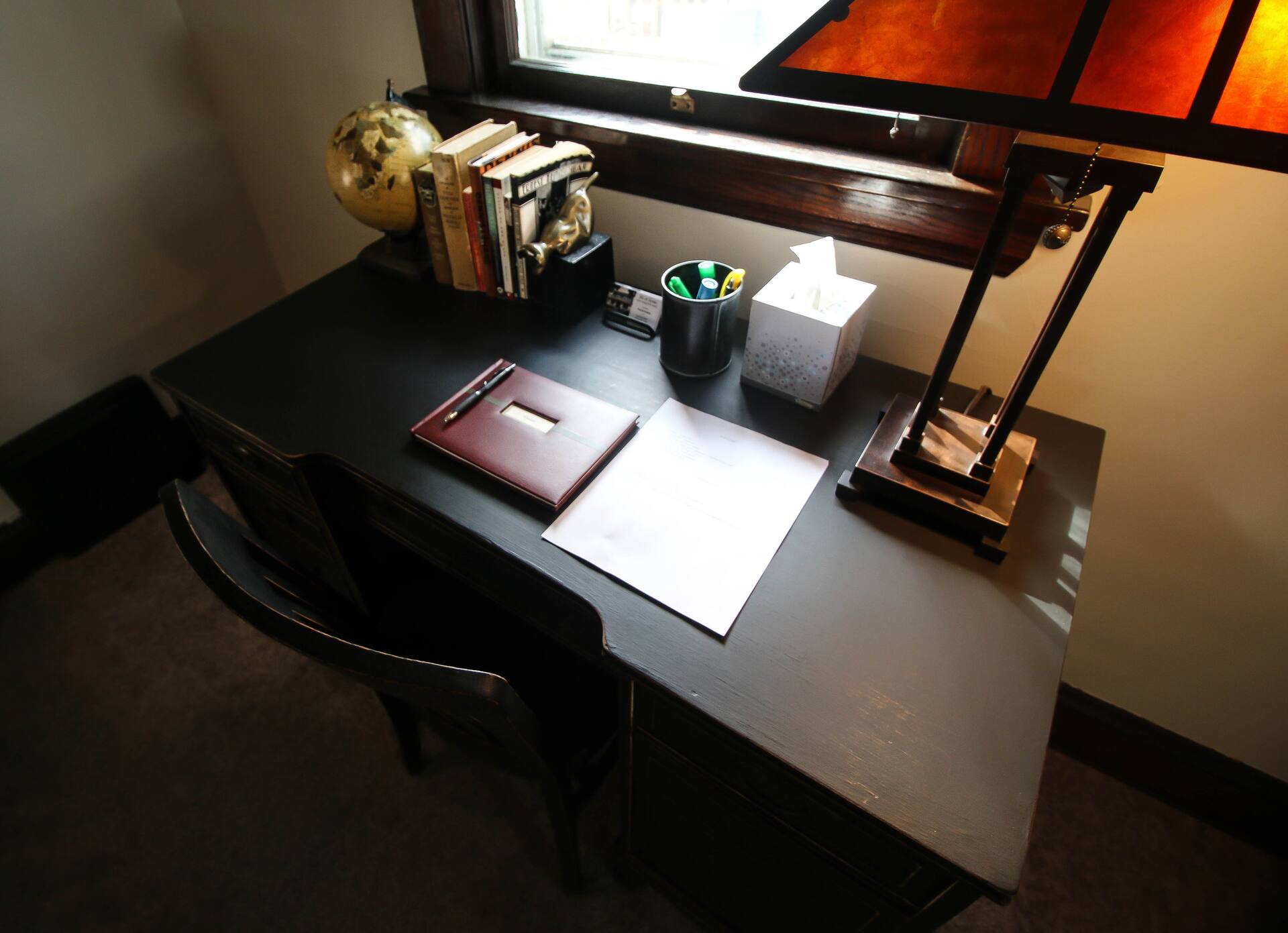 Dutch colonial Century home — photo 5
