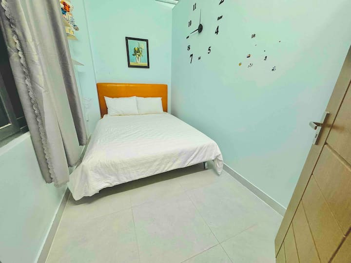 غرفة النوم 2