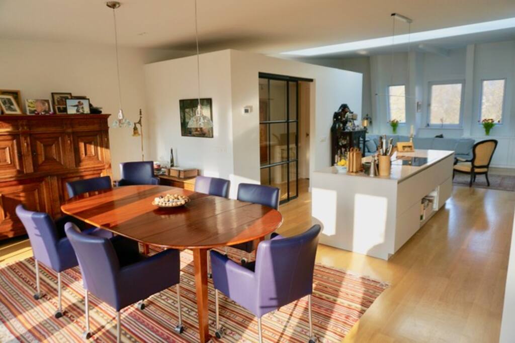 Great dining area to enjoy delicious meals