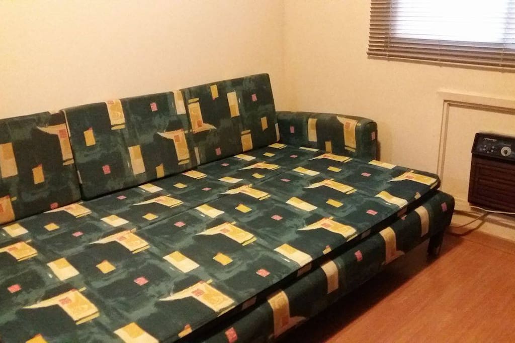 Sofá-cama reversível solteiro/casal