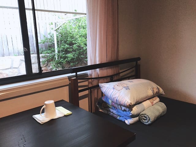 A clean private room; Radford College Bus Station