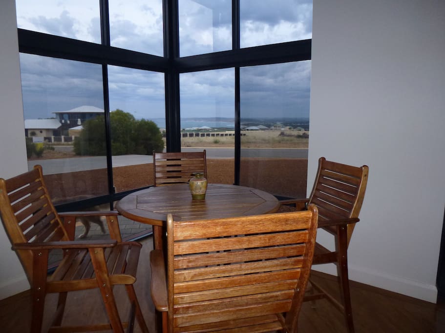View the ocean whilst having breakfast