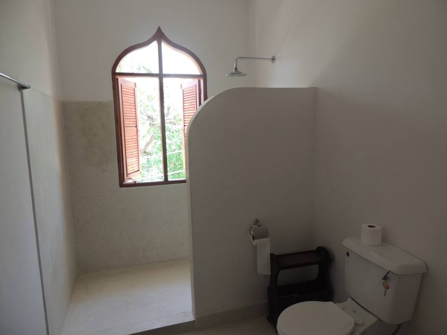 Ensuite