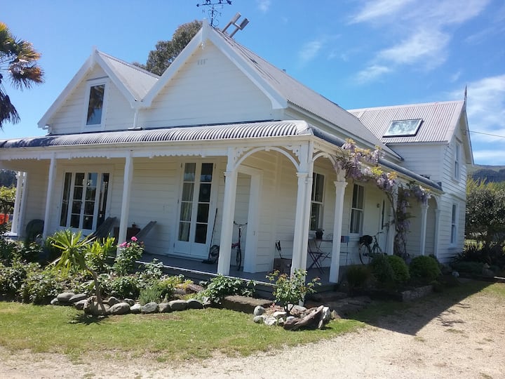 Tākaka Holiday Rentals & Homes Tasman, New Zealand Airbnb