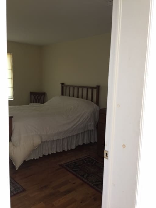 Bedroom#1 w/double bed