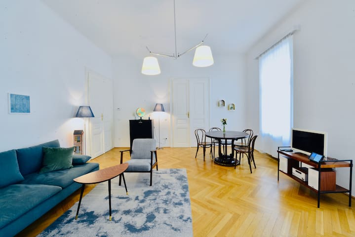 Nice Apartment Close to City Center