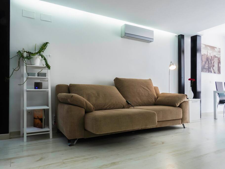 Sofá relax electrónico, aire acondicionado silencio, lámpara de lectura,