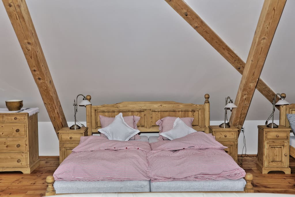 Single bed can be added