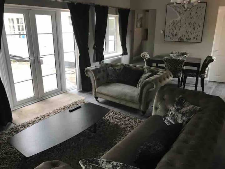 Romsey Holiday Rentals & Homes England, United Kingdom Airbnb