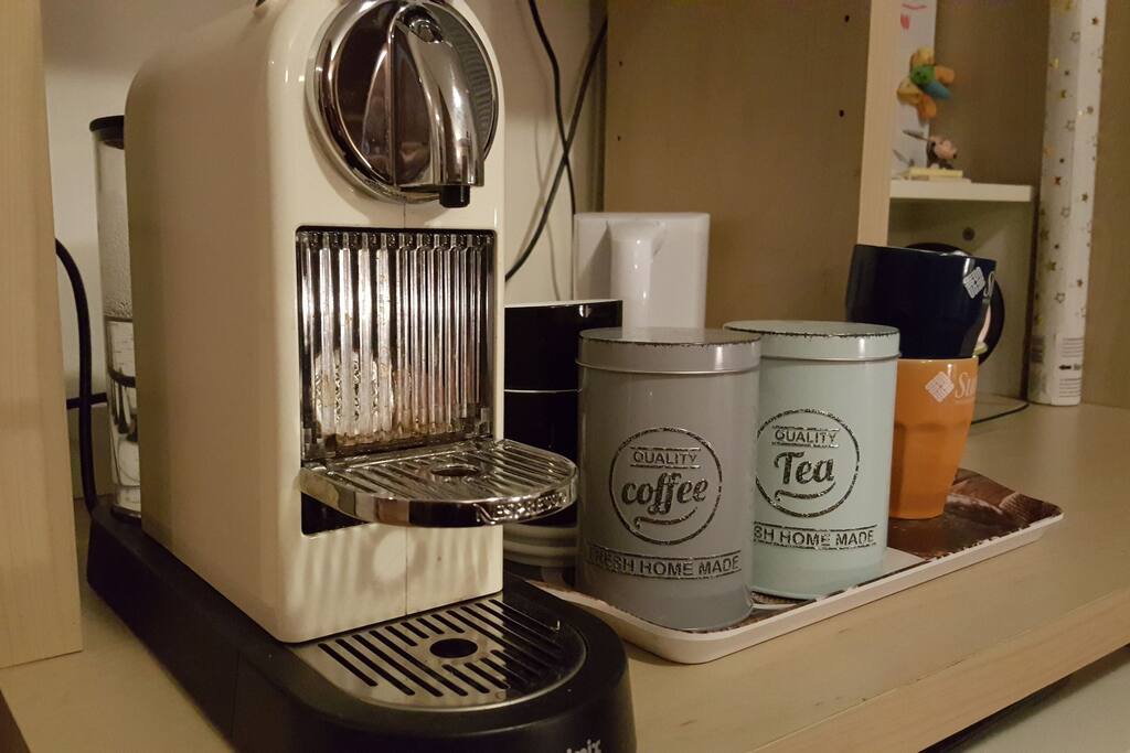 Koffie en thee zet je op de kamer als je wilt genieten van de rust