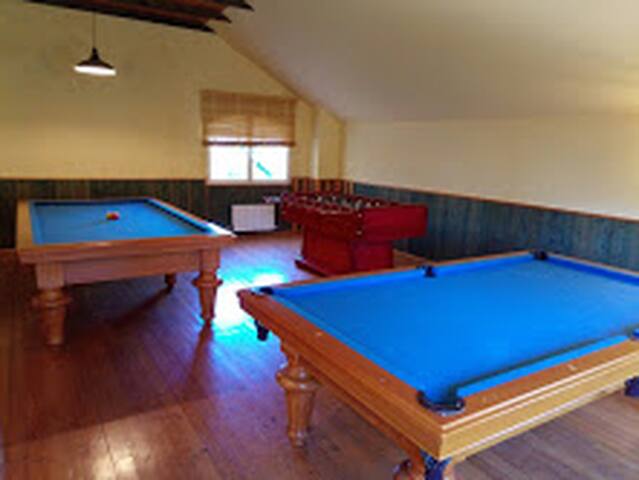 Villa privada, piscina, frontón, sauna, barbacoa gallery image 5