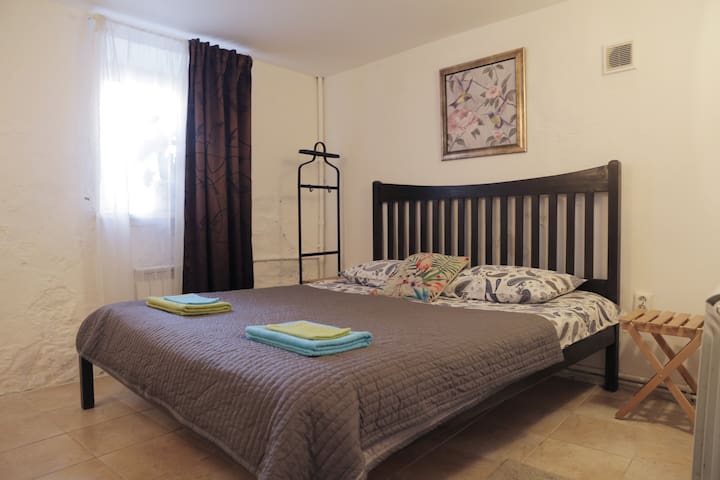 Небольшая студия в центре