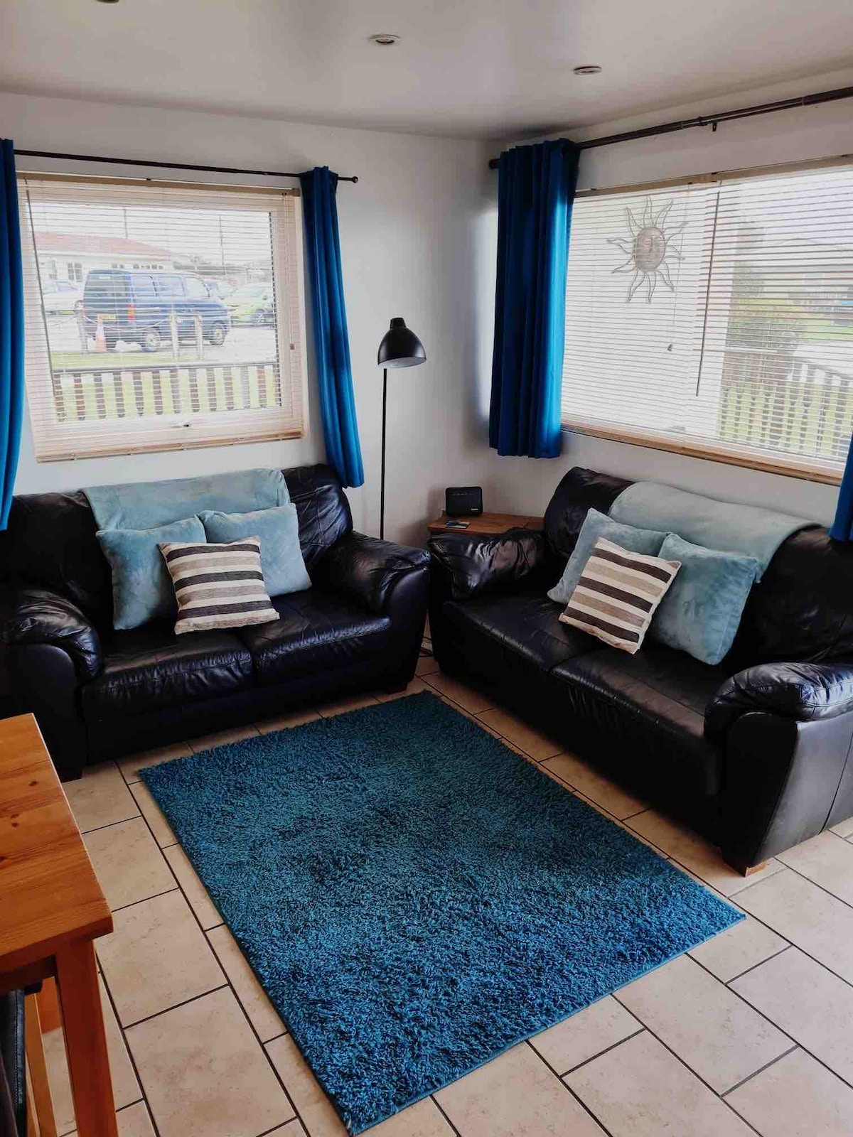 Top performing Airbnb: Sunray Corner Rainbows End Wi-Fi & Beach access in Bacton