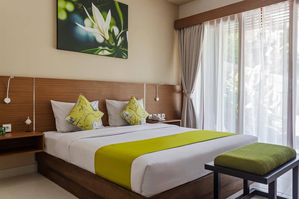 Main bed