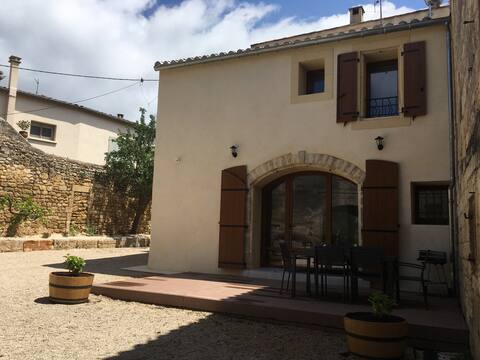 Gite in the heart of a wine estate