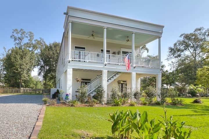 About Trace Bed and Breakfast