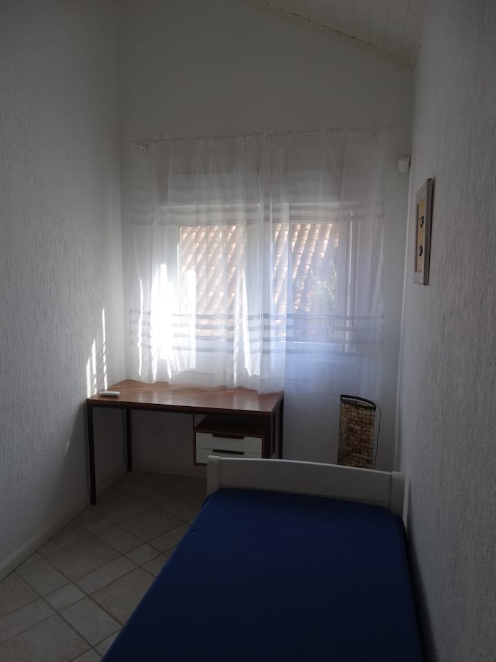 soba # 3 (nije en-suite)