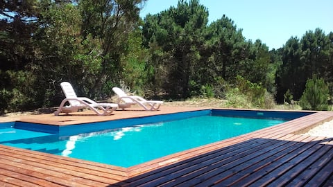 fAFNER house with pool, beautiful for families