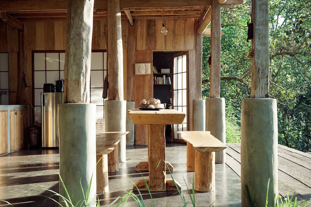 Open-air living & dining space, flush with light and a great breeze.