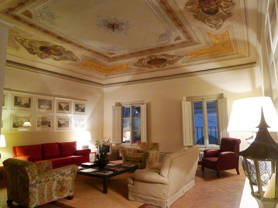Charming and Spacious Apartment Appartamenti in affitto a Firenze, Toscana, Italia