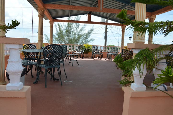 Casa Particular managed Airbnb listing 2