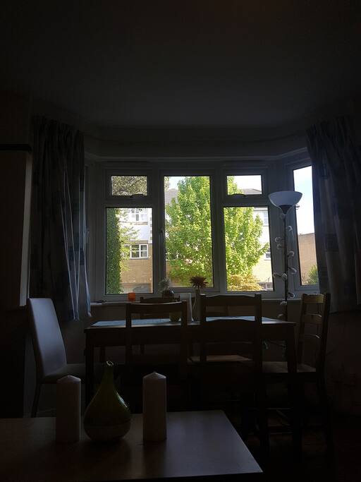 dinning table