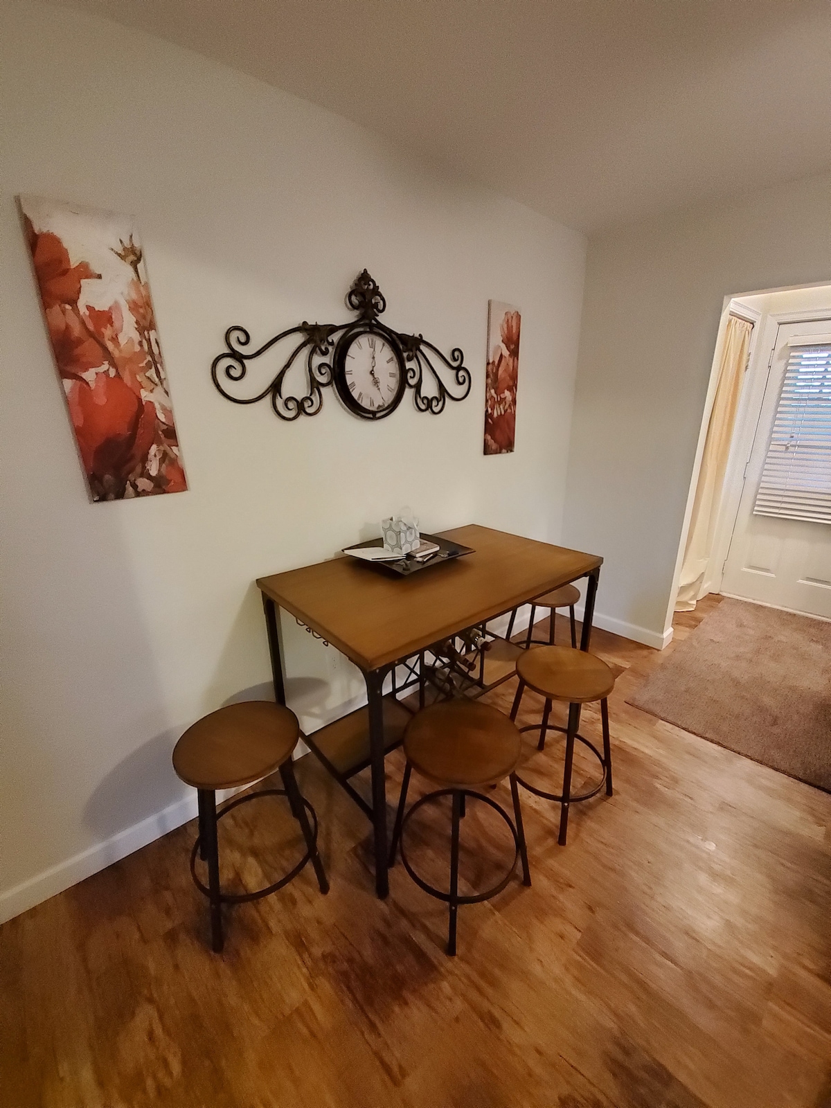 10 Best Airbnb Vacation Rentals In Aberdeen, South Dakota Trip101