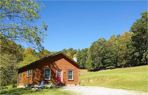 Grove Cabin  20 acres of privacy (no extra fees)