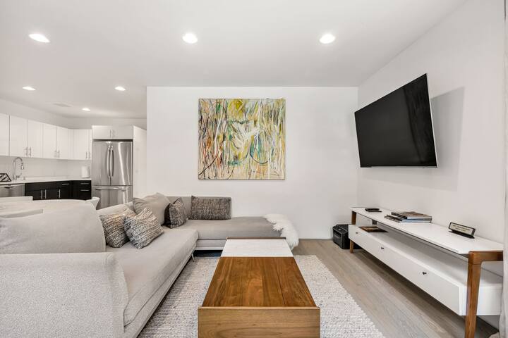 Brooklyn: 2-Bdrm Apt. Clinton Hill- Bldg built ’17 gallery image 3