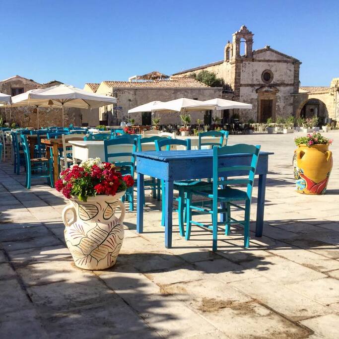 piazza di marzamemi