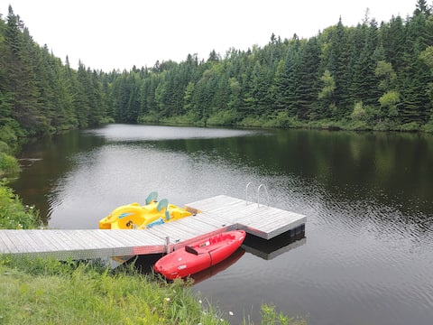 The Rustique with private lake