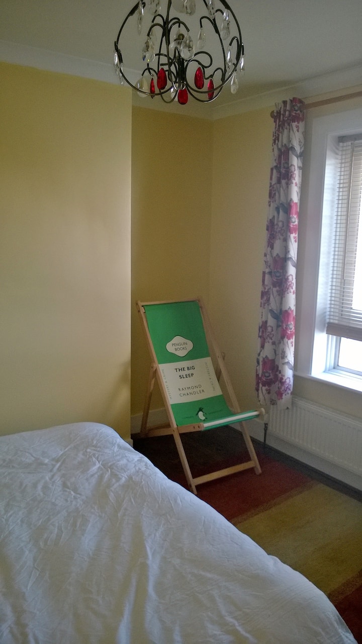 Deuxième chambre à l'étage (lits jumeaux, conçus pour être assemblés)