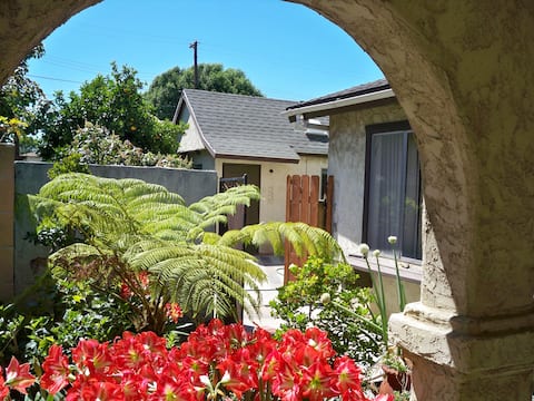 Standalone Studio Cottage Retreat