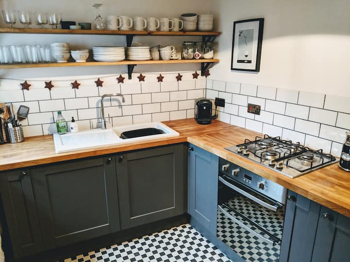 Georgian Town House - Penryn, Falmouth - Cornwall