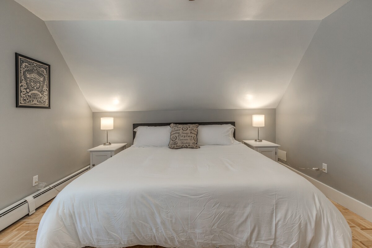 Hlavná spálňa (manželská posteľ)